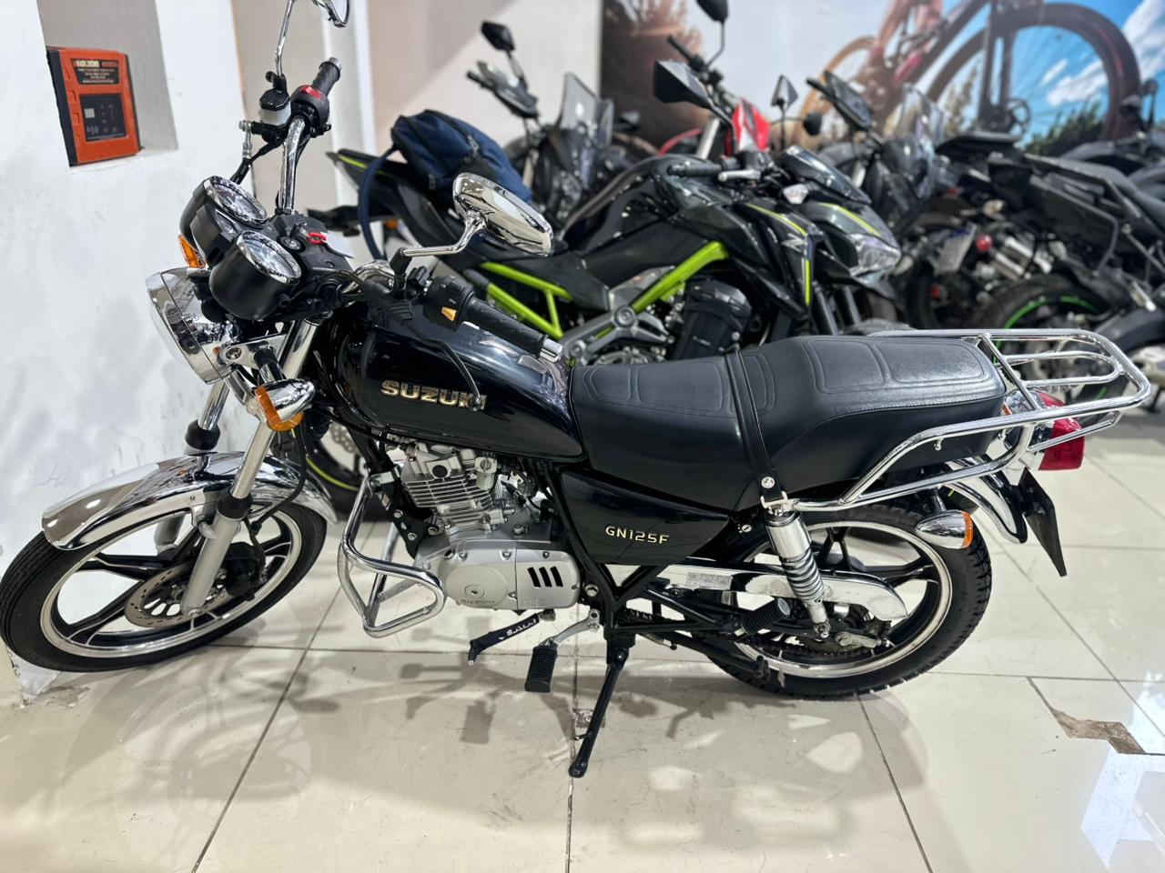 Motos - Suzuki GN 125 2023 Nafta 10700Km - En Venta