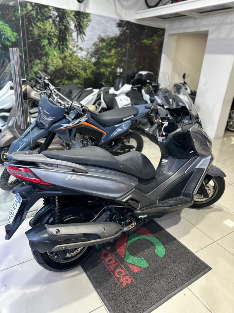 Motos - Kymco x town 250 2021 Nafta 17000Km - En Venta