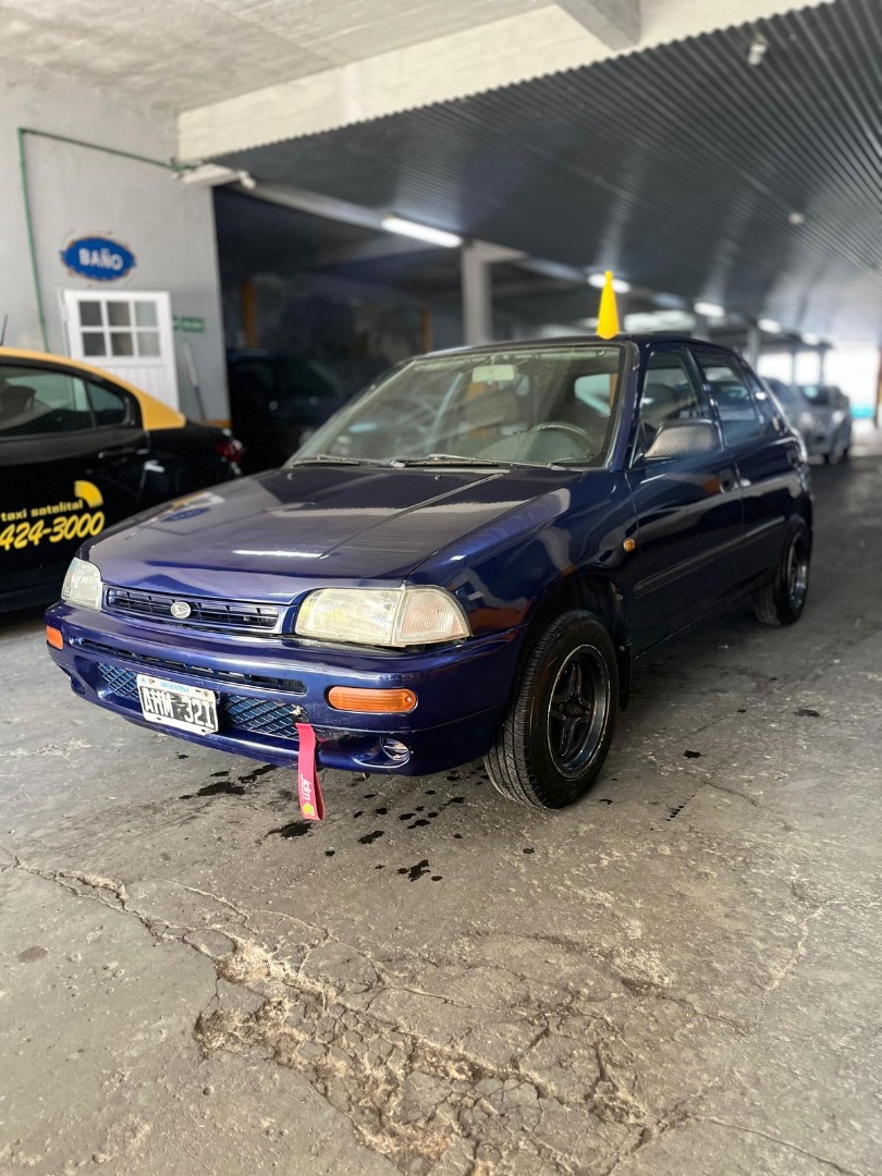 Autos - Daihatsu Daihatsu charade 1.3 cx 1995 Nafta 146000Km - En Venta