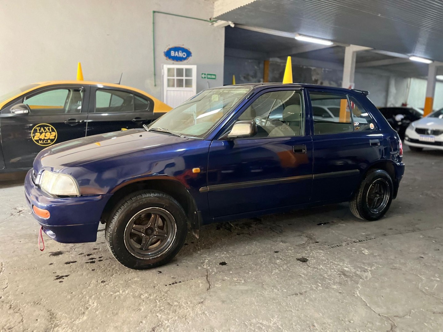 Autos - Daihatsu Daihatsu charade 1.3 cx 1995 Nafta 146000Km - En Venta