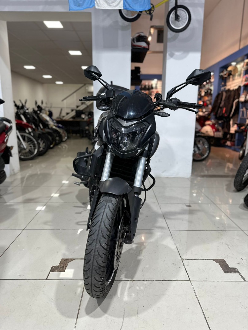 Motos - Bajaj DOMINAR 250 2021 Nafta 15500Km - En Venta