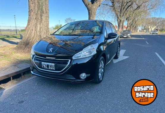 Autos - Peugeot 208 ALLURE AUTOMATICO 2016 Nafta 82000Km - En Venta