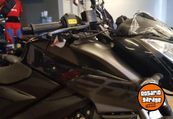 Motos - Bajaj ROUSER 200 NS 2025 Nafta 0Km - En Venta