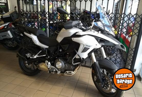 Motos - Benelli TRK 502 2025 Nafta 0Km - En Venta