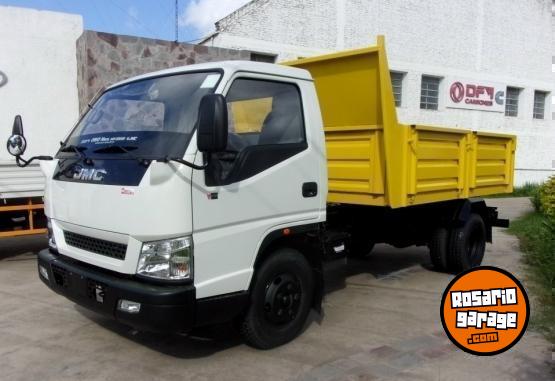 Camiones y Grúas - JMC N 900 Motor JMC ISUZU 115 hp, con CAJA VOLCADORA para 4 Ton., 0km my18. Financia Santander Rio. Acércate a ORIO HNOS, SAN GENARO, CONCESIONARIO OFICIAL DFM, JMC Camiones. - En Venta