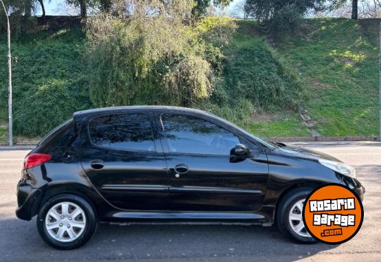 Autos - Peugeot 207 COMPACT XR 2013 Nafta 140000Km - En Venta