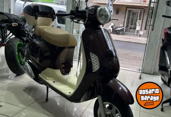 Motos - Motomel STRATO EURO  150 2021 Nafta 16000Km - En Venta