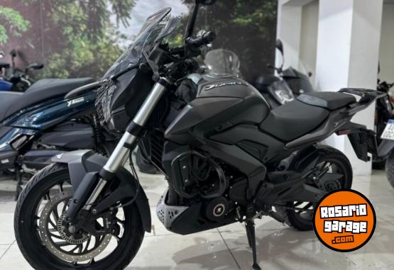 Motos - Bajaj ROUSER 400 DOMINAR 2023 Nafta 23281Km - En Venta