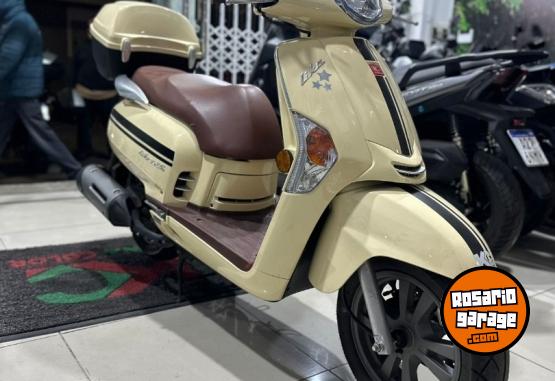 Motos - Kymco LIKE 125 2024 Nafta 3000Km - En Venta
