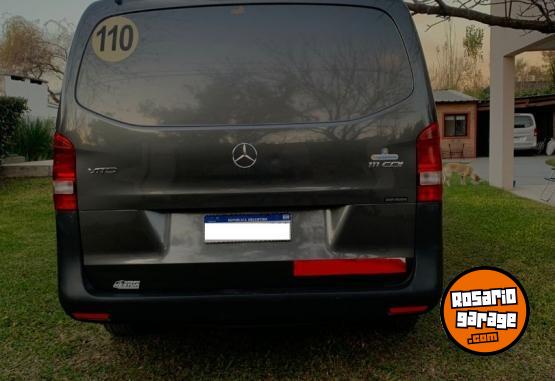 Utilitarios - Mercedes Benz VITO FURGON MIXTO 2017 Nafta 280000Km - En Venta