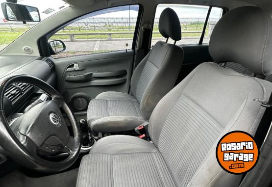 Autos - Volkswagen SURAN HIGHLINE 2009 Nafta 181000Km - En Venta