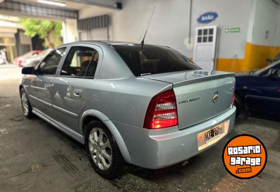 Autos - Chevrolet ASTRA 2.0 GLS 2010 Nafta 110000Km - En Venta