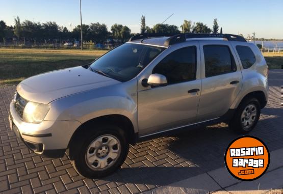Autos - Renault Duster 2017 GNC 103000Km - En Venta