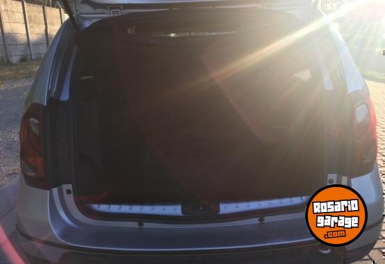 Autos - Renault Duster 2017 GNC 103000Km - En Venta