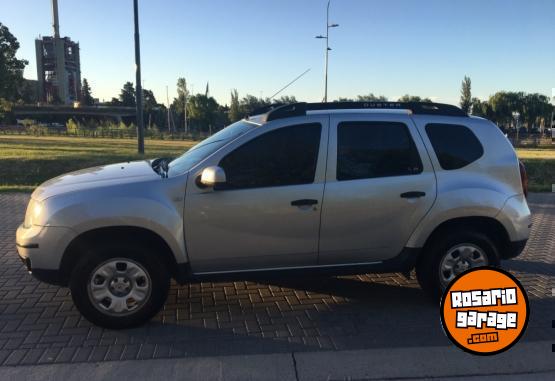 Autos - Renault Duster 2017 GNC 103000Km - En Venta