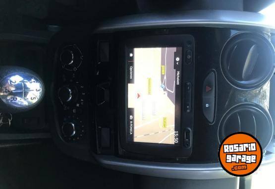 Autos - Renault Duster 2017 GNC 103000Km - En Venta