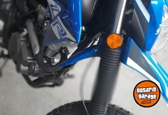 Motos - Zanella ZR 200 OHC 2025 Nafta 0Km - En Venta