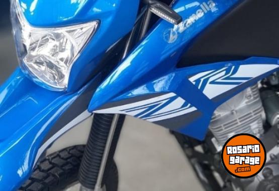 Motos - Zanella ZR 200 OHC 2025 Nafta 0Km - En Venta