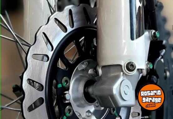 Motos - Corven TRIAX TXR 250 L 2022 Nafta 1Km - En Venta