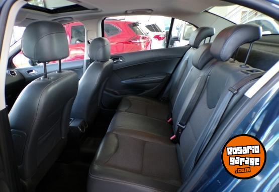 Autos - Peugeot 408 allure plus 2015 Nafta 130000Km - En Venta