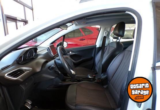 Autos - Peugeot 2008 sport 2018 Nafta 60000Km - En Venta