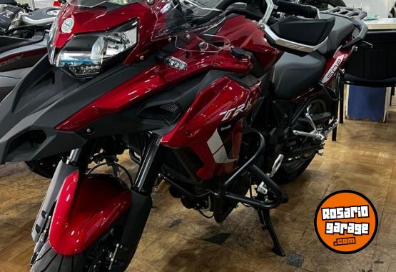 Motos - Benelli TRK 502 2025 Nafta 0Km - En Venta