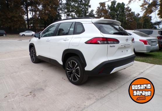 Autos - Toyota Corolla cross Seg cvt 2025 Nafta 21Km - En Venta