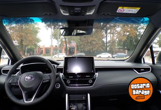 Autos - Toyota Corolla cross Seg cvt 2025 Nafta 21Km - En Venta