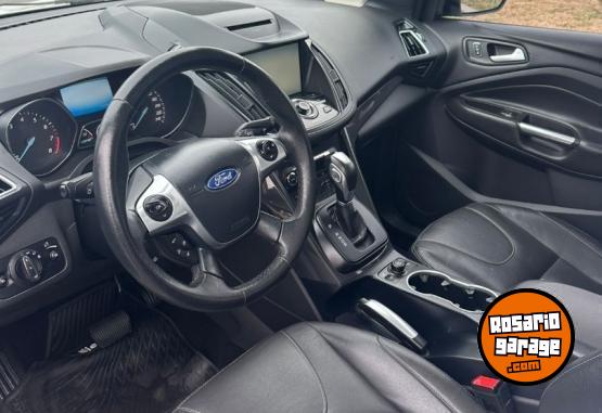 Autos - Ford KUGA 2016 Nafta 140000Km - En Venta