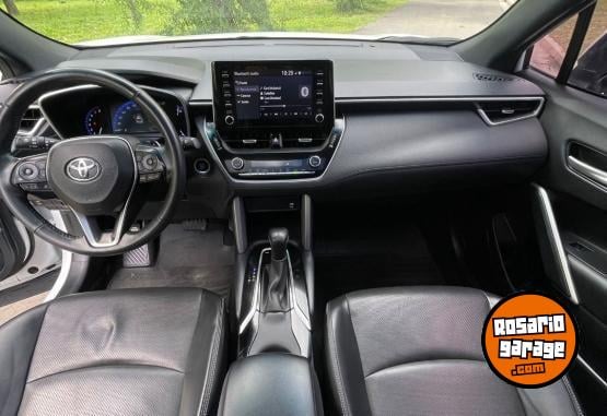 Autos - Toyota COROLLA CROSS SEG 2021 Nafta 79000Km - En Venta
