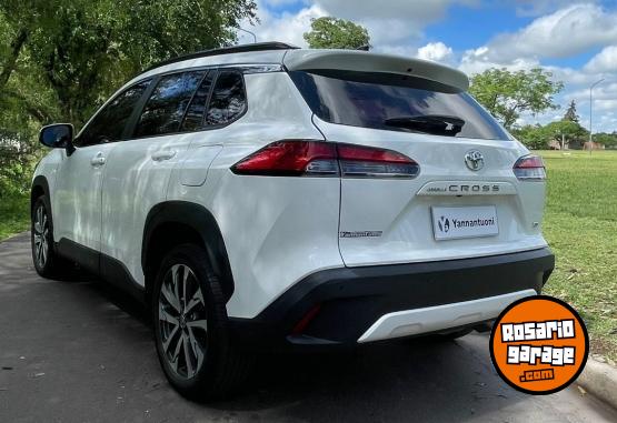 Autos - Toyota COROLLA CROSS SEG 2021 Nafta 79000Km - En Venta