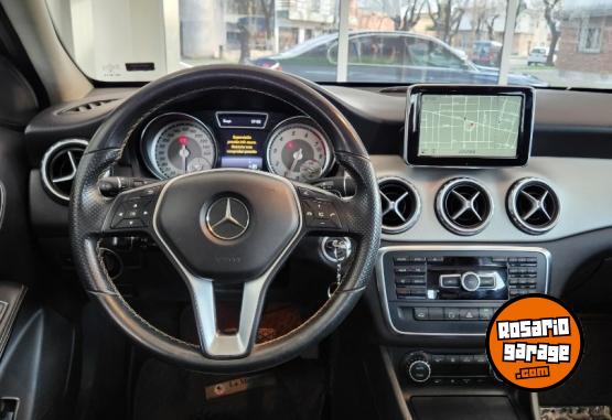 Autos - Mercedes Benz GLA 1.6 Gla250 At Sp B.ef 2015 Nafta 71000Km - En Venta
