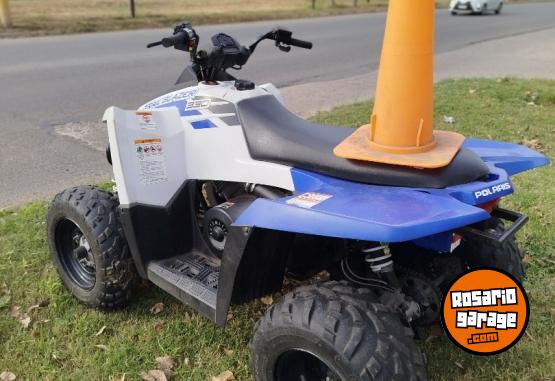 Cuatris y UTVs - Polaris Trail blazer automático 2014 GNC 4500Km - En Venta