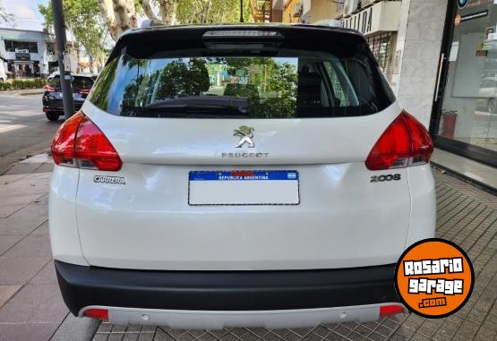 Autos - Peugeot 2008 feline 2016 Nafta 86000Km - En Venta