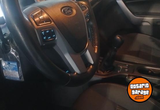 Camionetas - Ford Ranger xlt 2.5 nafta gnc 2022 GNC 155000Km - En Venta