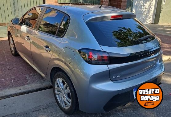 Autos - Peugeot 208 ALLURE 2024 Nafta 28000Km - En Venta