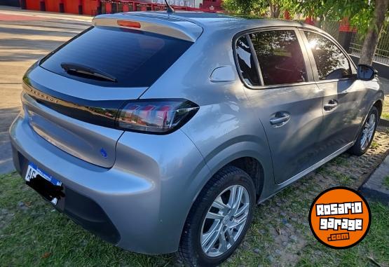 Autos - Peugeot 208 ALLURE 2024 Nafta 28000Km - En Venta