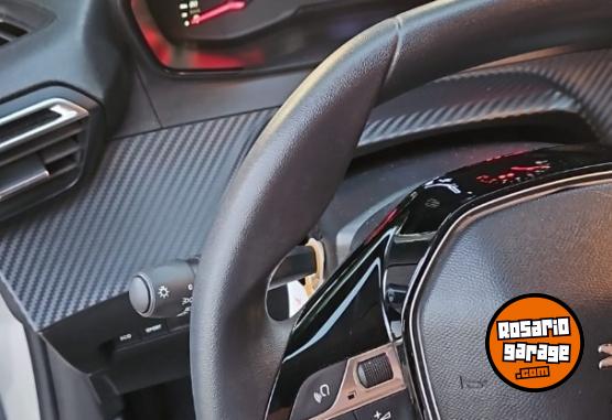 Autos - Peugeot 208 ALLURE 2024 Nafta 28000Km - En Venta