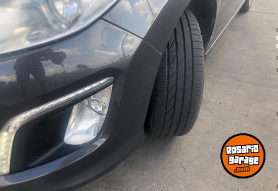 Autos - Peugeot 308 hdi 2014 Diesel 86000Km - En Venta