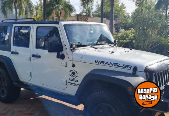 Camionetas - Jeep Wrangler unlimited sport 2013 Nafta 190000Km - En Venta