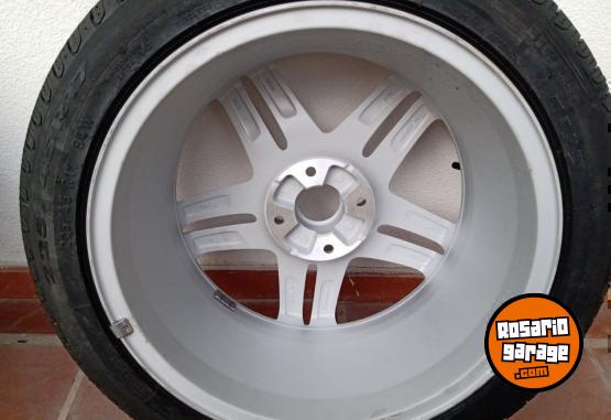 Accesorios para Autos - Neumticos Pirelli P7+Llantas nuevas - En Venta