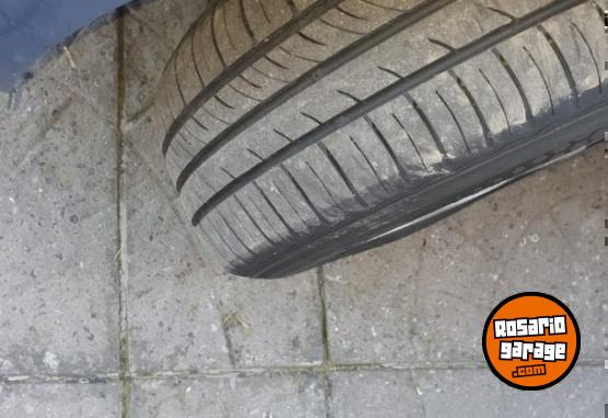 Autos - Fiat Palio atractive 5 ptas 2015 Nafta 113000Km - En Venta