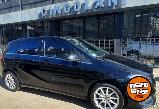 Autos - Mercedes Benz B 200 CITY 2018 Nafta 68000Km - En Venta