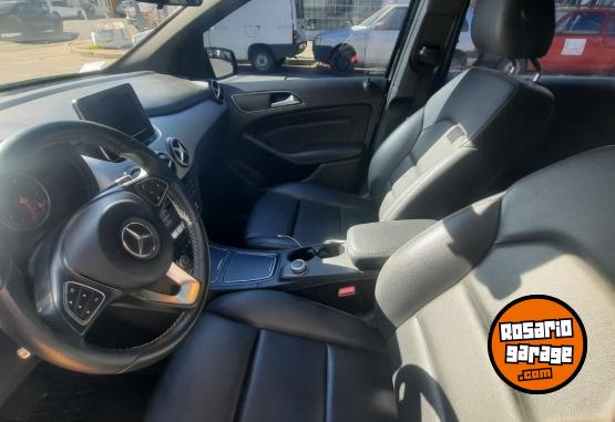 Autos - Mercedes Benz B 200 CITY 2018 Nafta 68000Km - En Venta