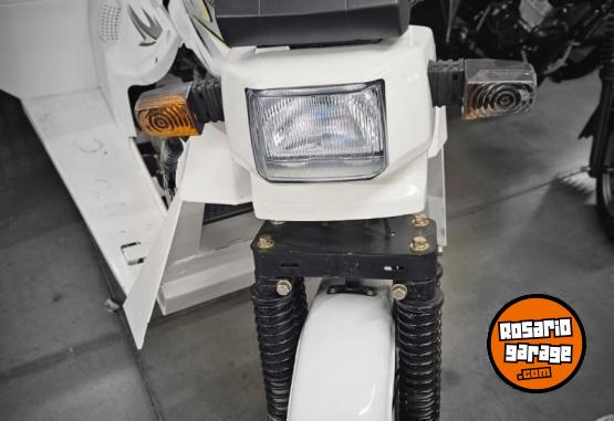 Motos - GAF TRICARGO 300 2023 Nafta 1Km - En Venta