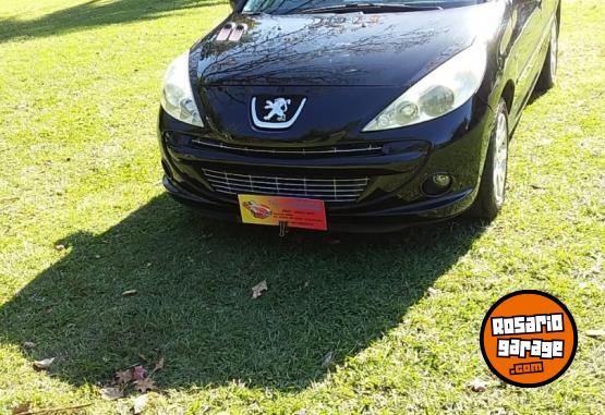 Autos - Peugeot 207 2011 Diesel 96000Km - En Venta