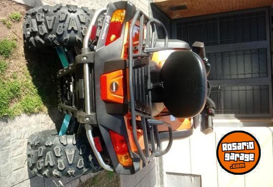 Cuatris y UTVs - CF Mountaineer 800 LTD 2021  2350Km - En Venta