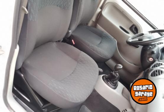 Utilitarios - Renault KANGOO 2010 GNC 170000Km - En Venta