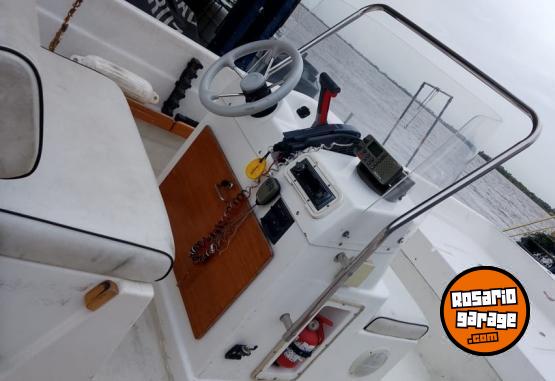 Embarcaciones - Vendo Marsopa 5,54 con motor Yamaha 75hp 4 tiempos - En Venta