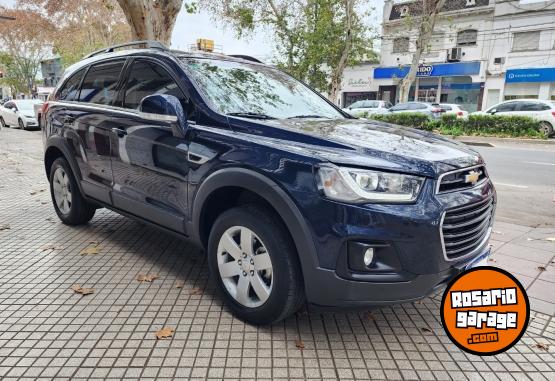 Camionetas - Chevrolet CAPTIVA 2017 Nafta 73000Km - En Venta